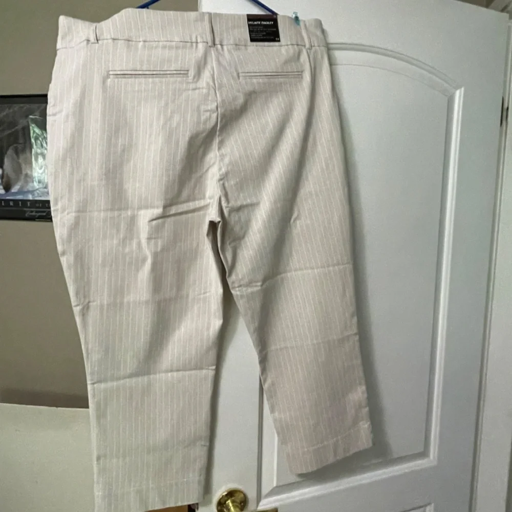 Summer capris - Picture 3 of 3